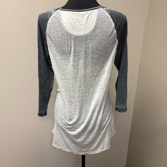 Cowgirl Hardware Aztec Graphic Raglan Tee Western Boho Top White Gray L - Picture 6 of 9